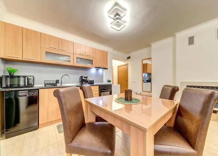 Winter Heaven Grand Monastery * פמפורובו